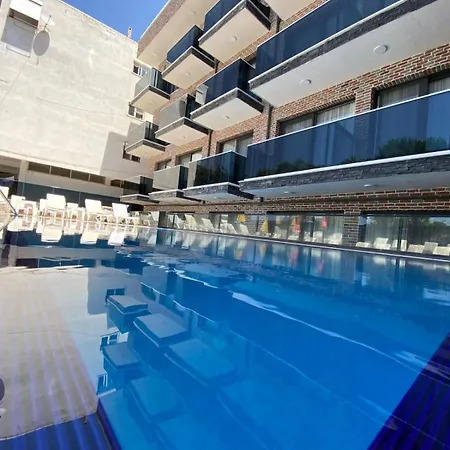 Mari Pembe * 마르마라섬